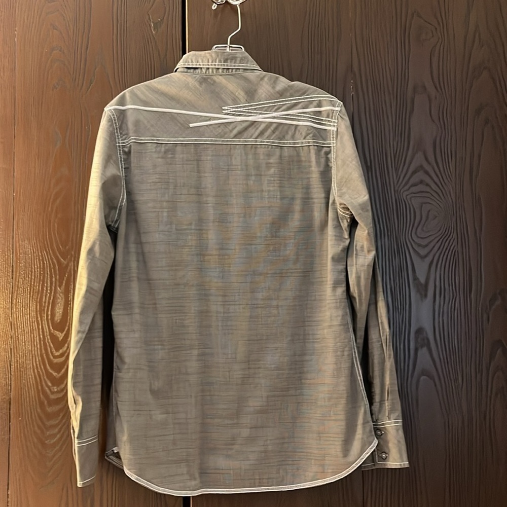 Buckle Black men’s long sleeved western style gray shirt. Size Small regular. - Picture 7 of 9